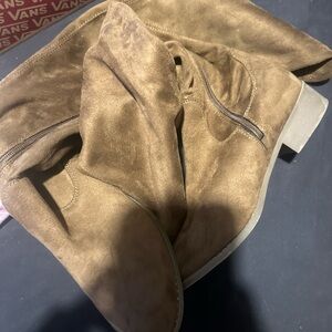 Vans Women's Over the Knee Boots - Brown